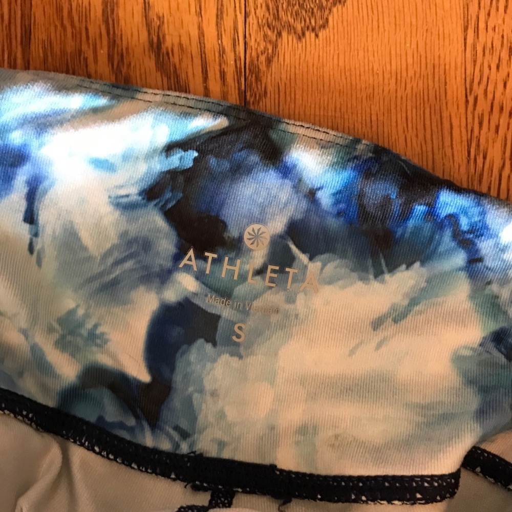 Athleta flower leggings